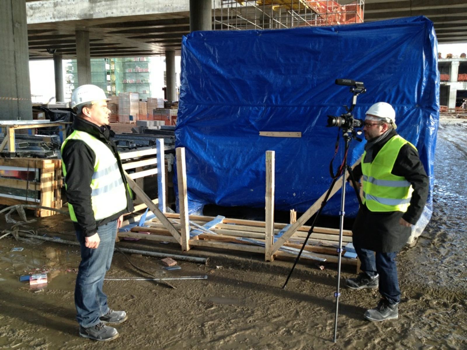 Mark filming in Pulkovo