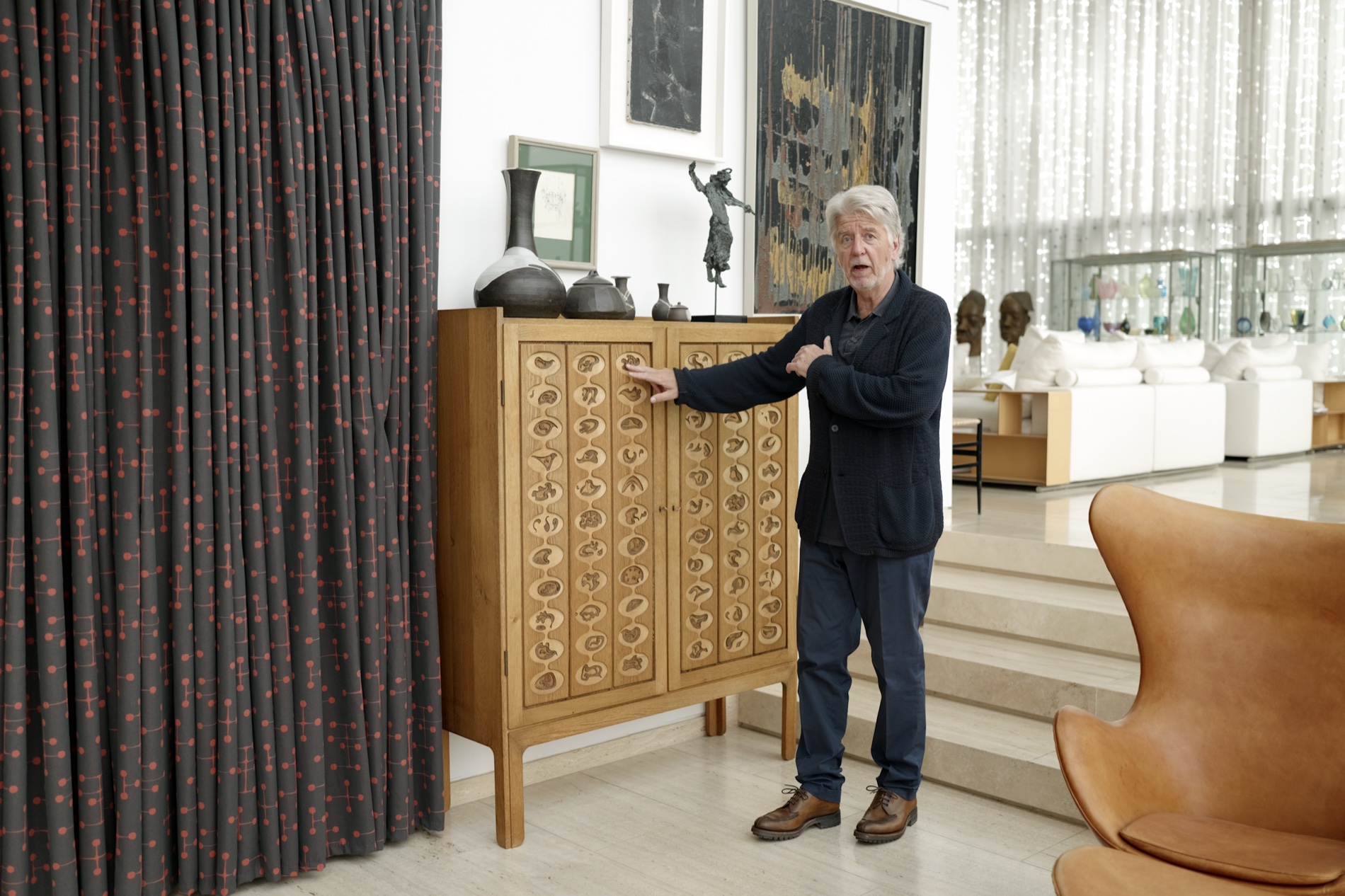 The carved veneer cabinet