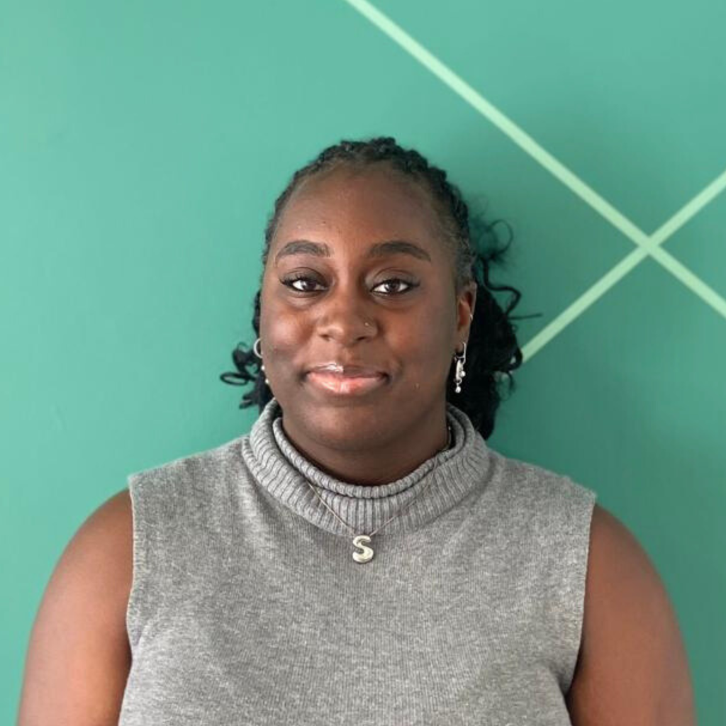 Square Photo Website (1) Square Photo Website (1)